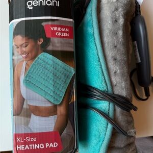Viridian Green XL-Size Heating Pad